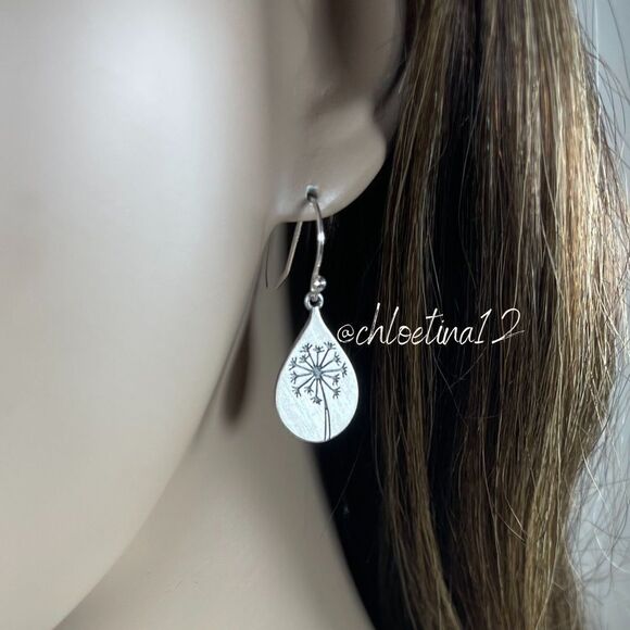 925 Sterling Silver Dandelion Flower Earrings - Picture 1 of 12